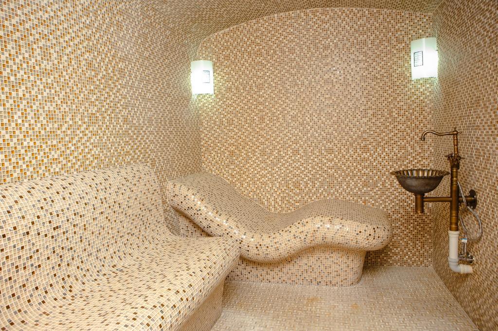 Hotel Luxury House Szymkent Zewnętrze zdjęcie