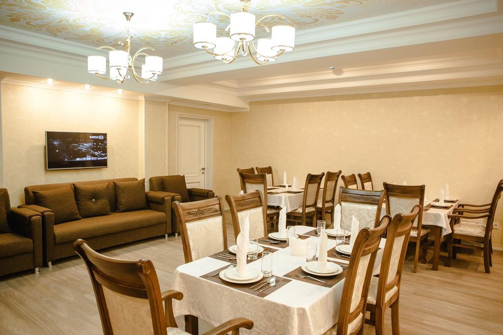 Hotel Luxury House Szymkent Zewnętrze zdjęcie