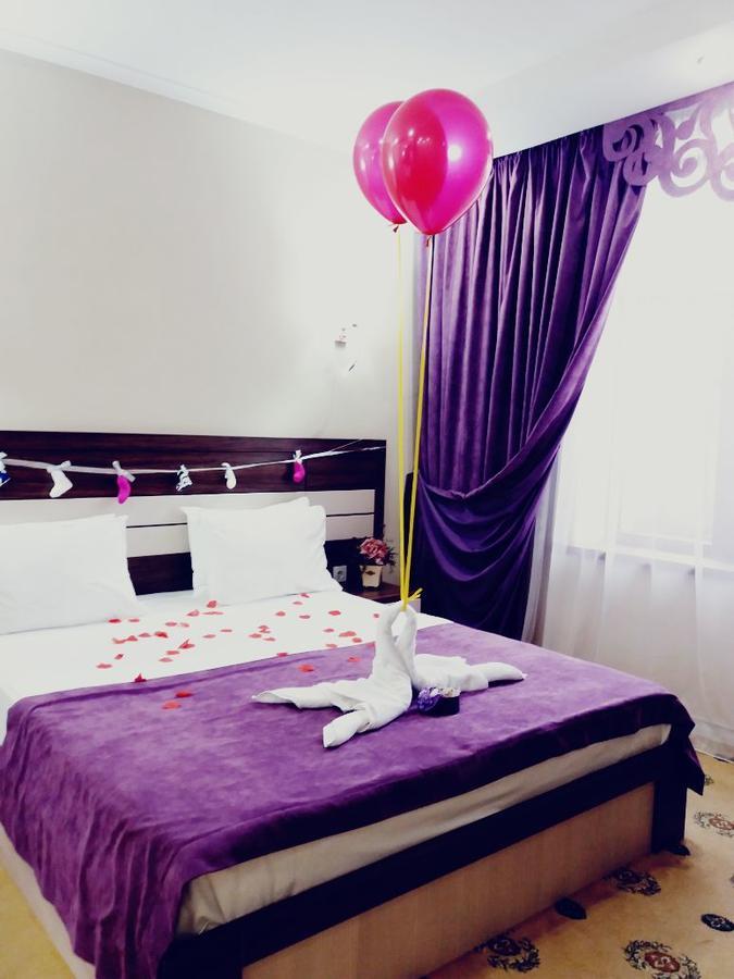 Hotel Luxury House Szymkent Zewnętrze zdjęcie