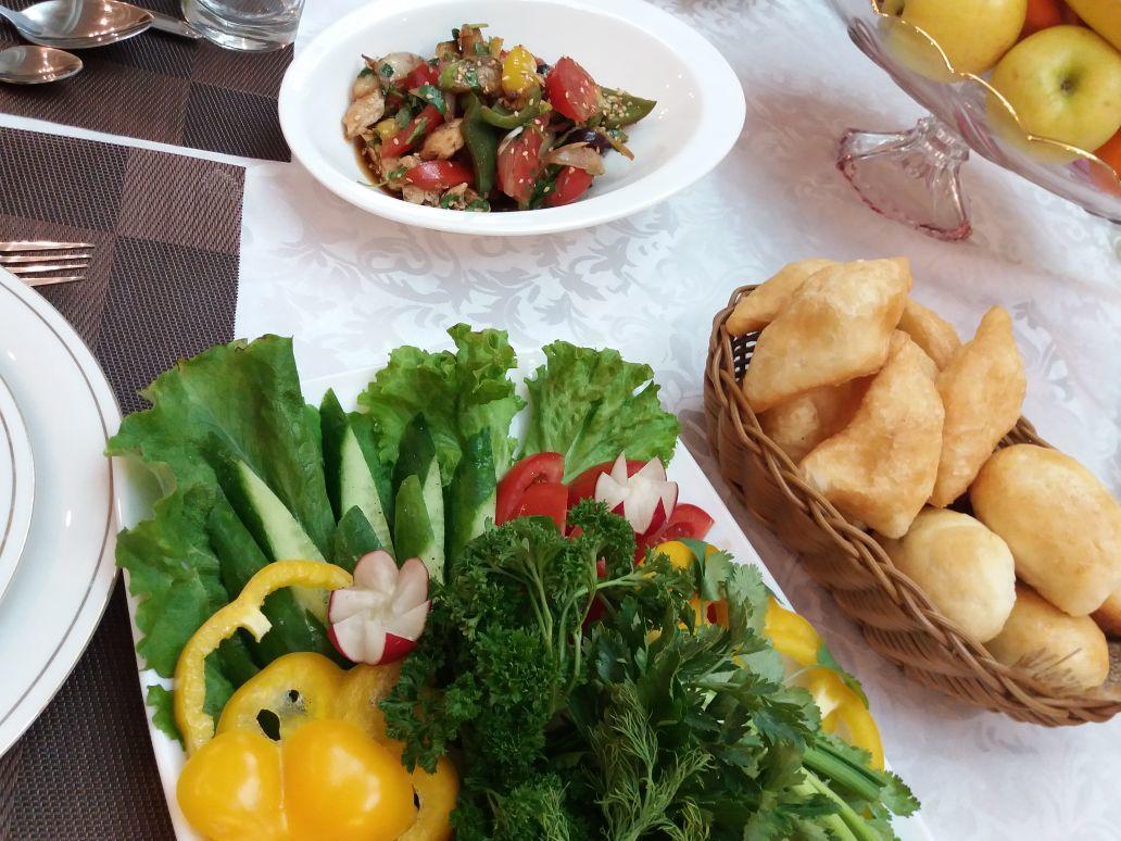Hotel Luxury House Szymkent Zewnętrze zdjęcie