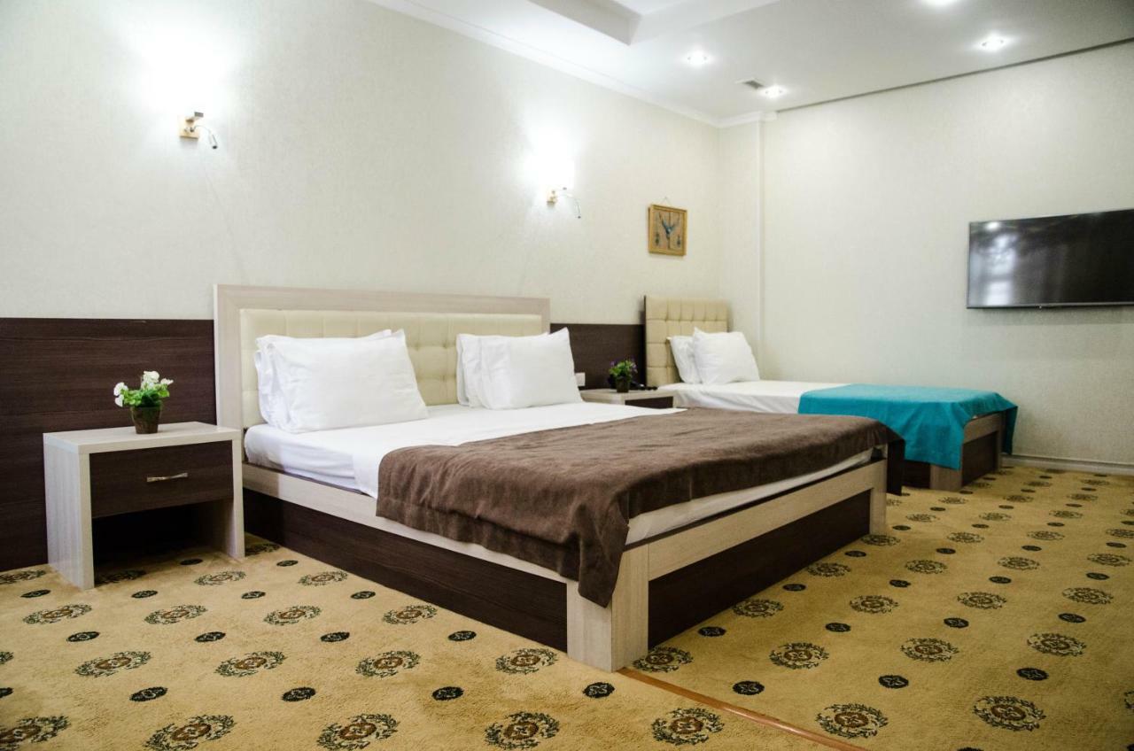 Hotel Luxury House Szymkent Zewnętrze zdjęcie