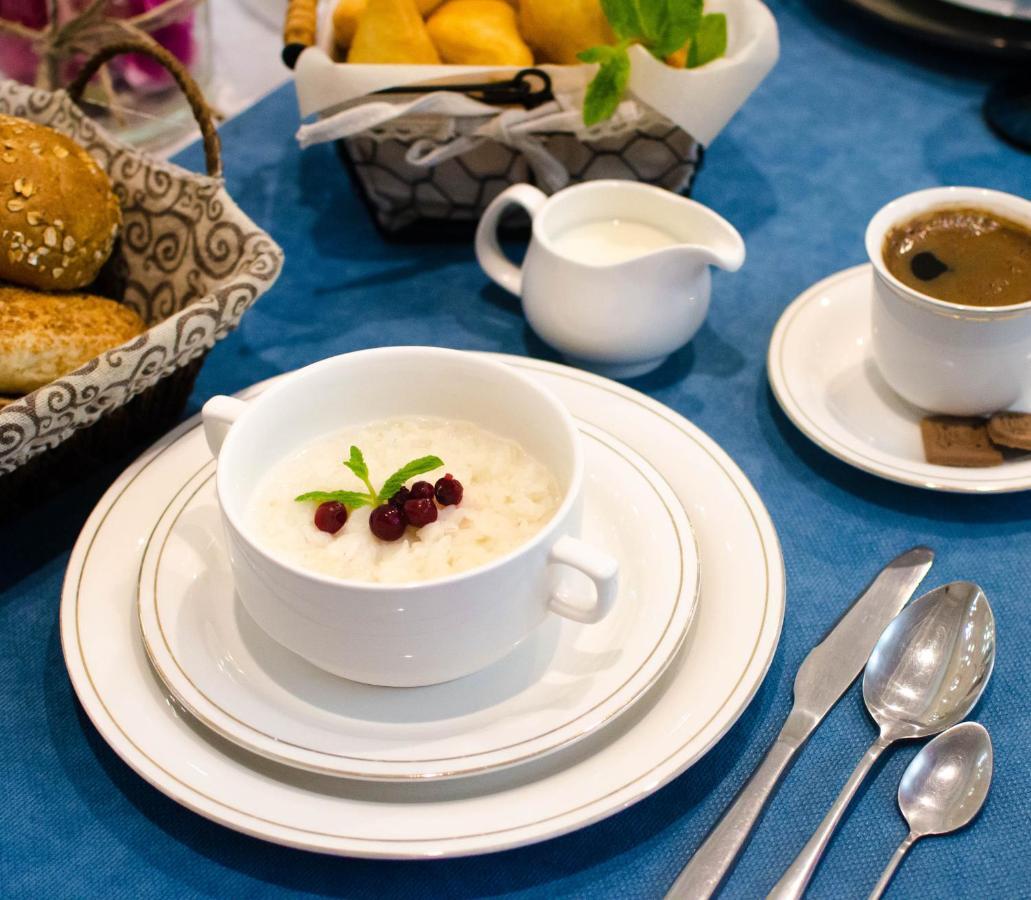 Hotel Luxury House Szymkent Zewnętrze zdjęcie